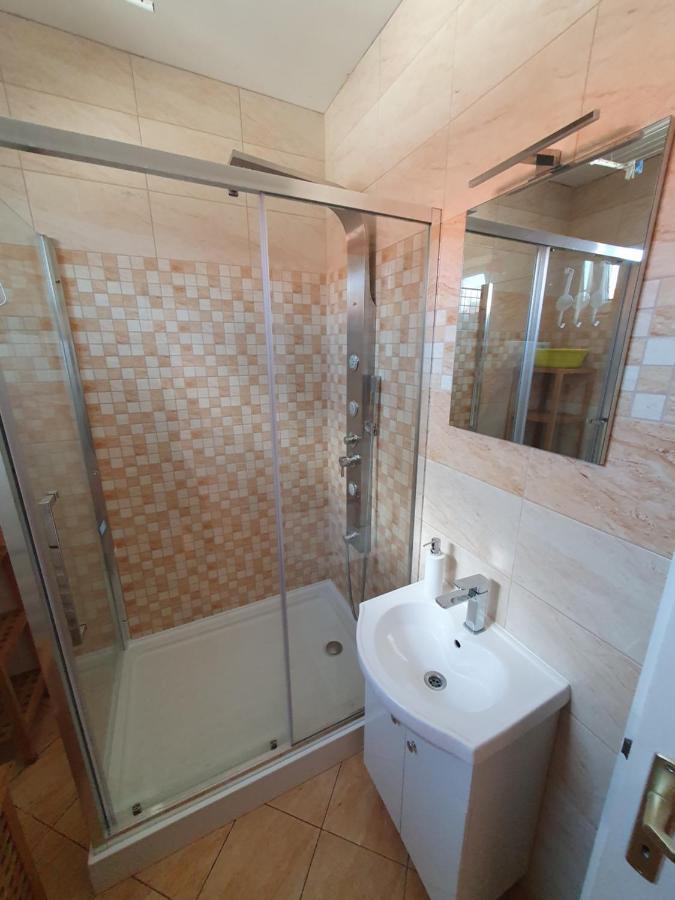 Fischer Apartman 3 Hajduszoboszlo Exterior foto